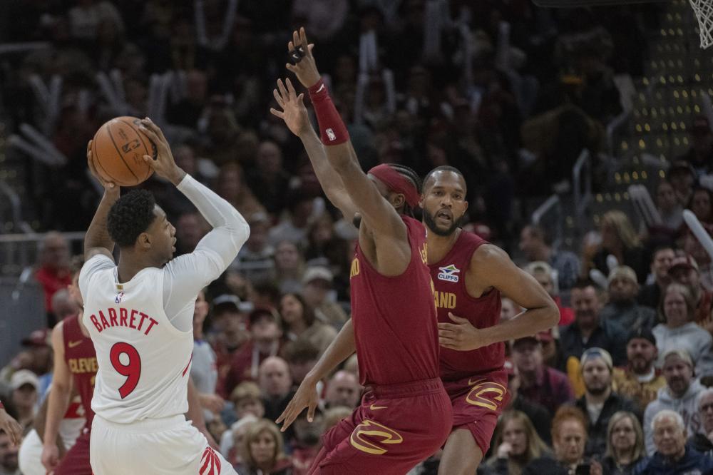 巴萨中场新 巴萨中场新