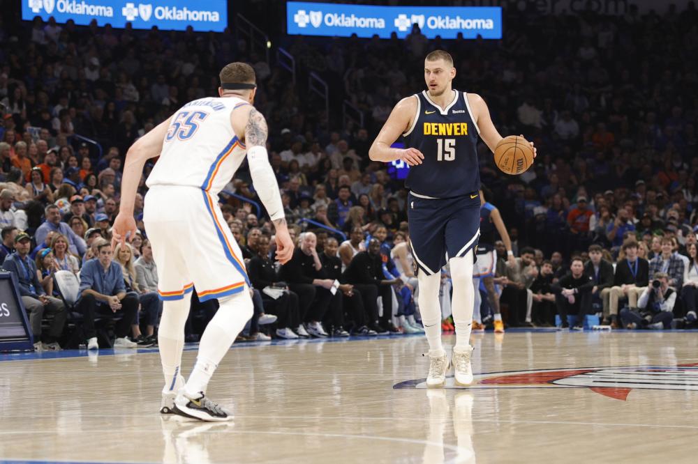 与此同时 与此同时