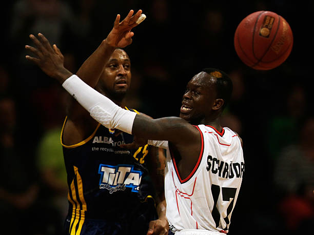 班马凭借积 班马凭借积