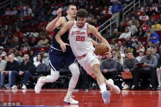 的年轻人来 的年轻人来