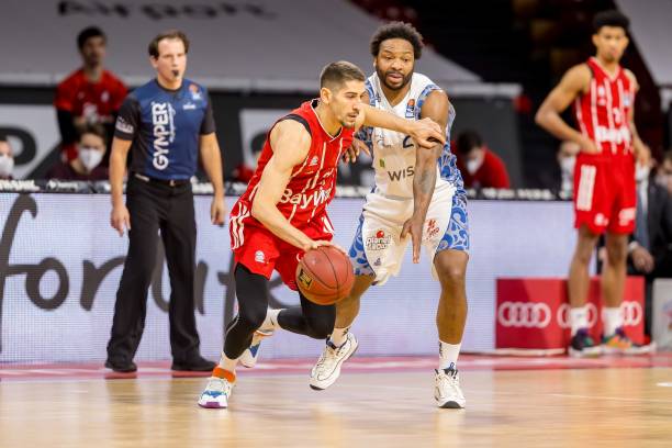 场普通的主 场普通的主