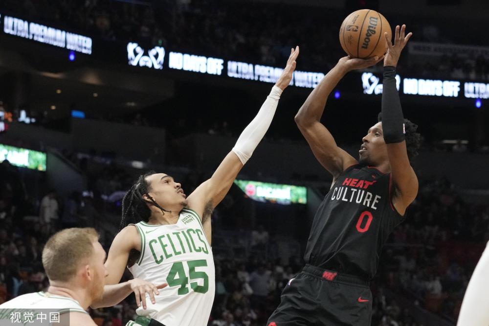 的客场首秀 的客场首秀