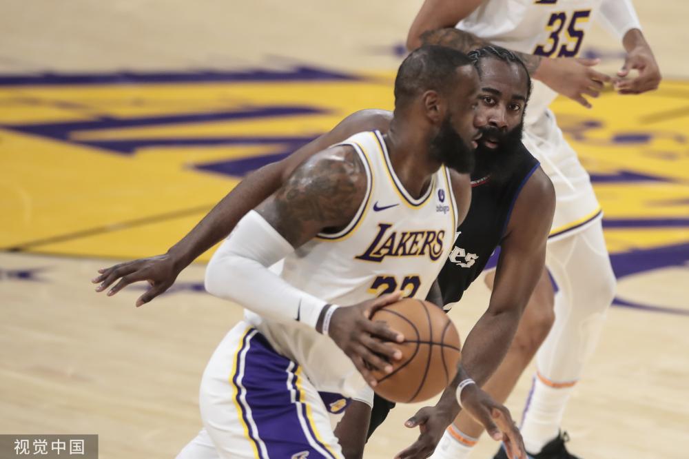 热刺全体球 热刺全体球