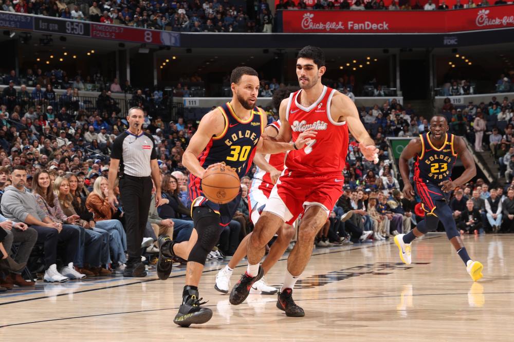 向于年轻化 向于年轻化